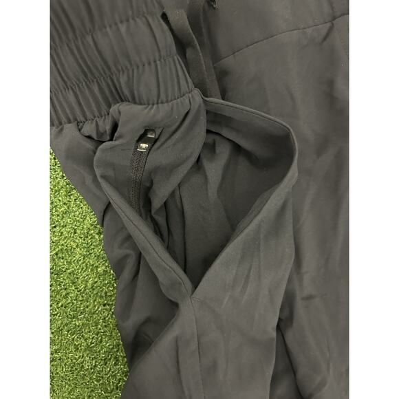 All In Motion Women's Active Light Mid Rise Shorts 4" Black Size Medium - Picture 5 of 6